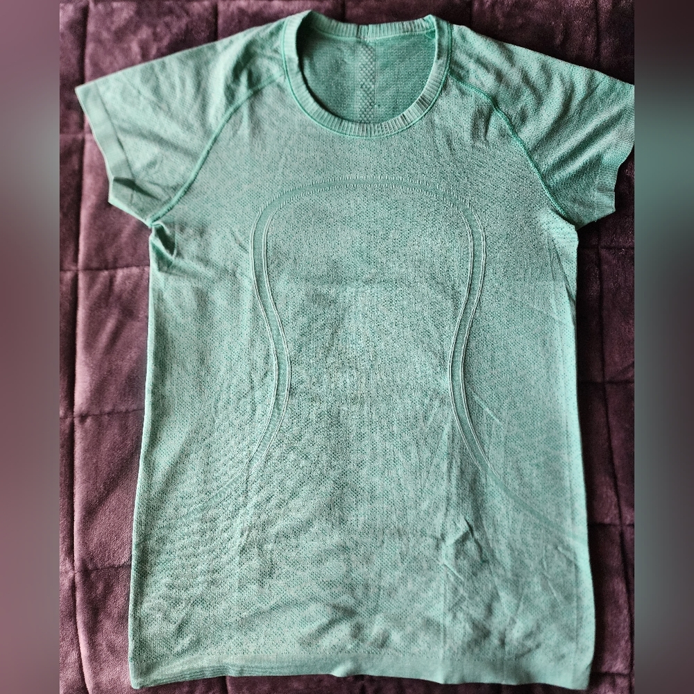 Lululemon Swiftly Tech Tee Sz 12